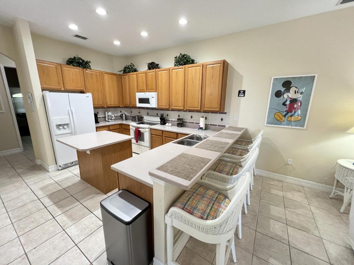 Mickeys Corner - Fantastic 5Br With Large Private Garden Pool Hot Tub Game Room Gas Bbq 2 Miles To Disney Orlando Exterior foto